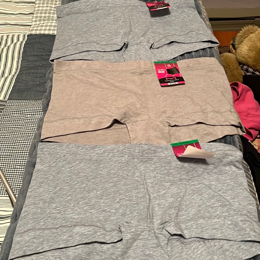 Women’s boyshorts! 3 pk.🌸
